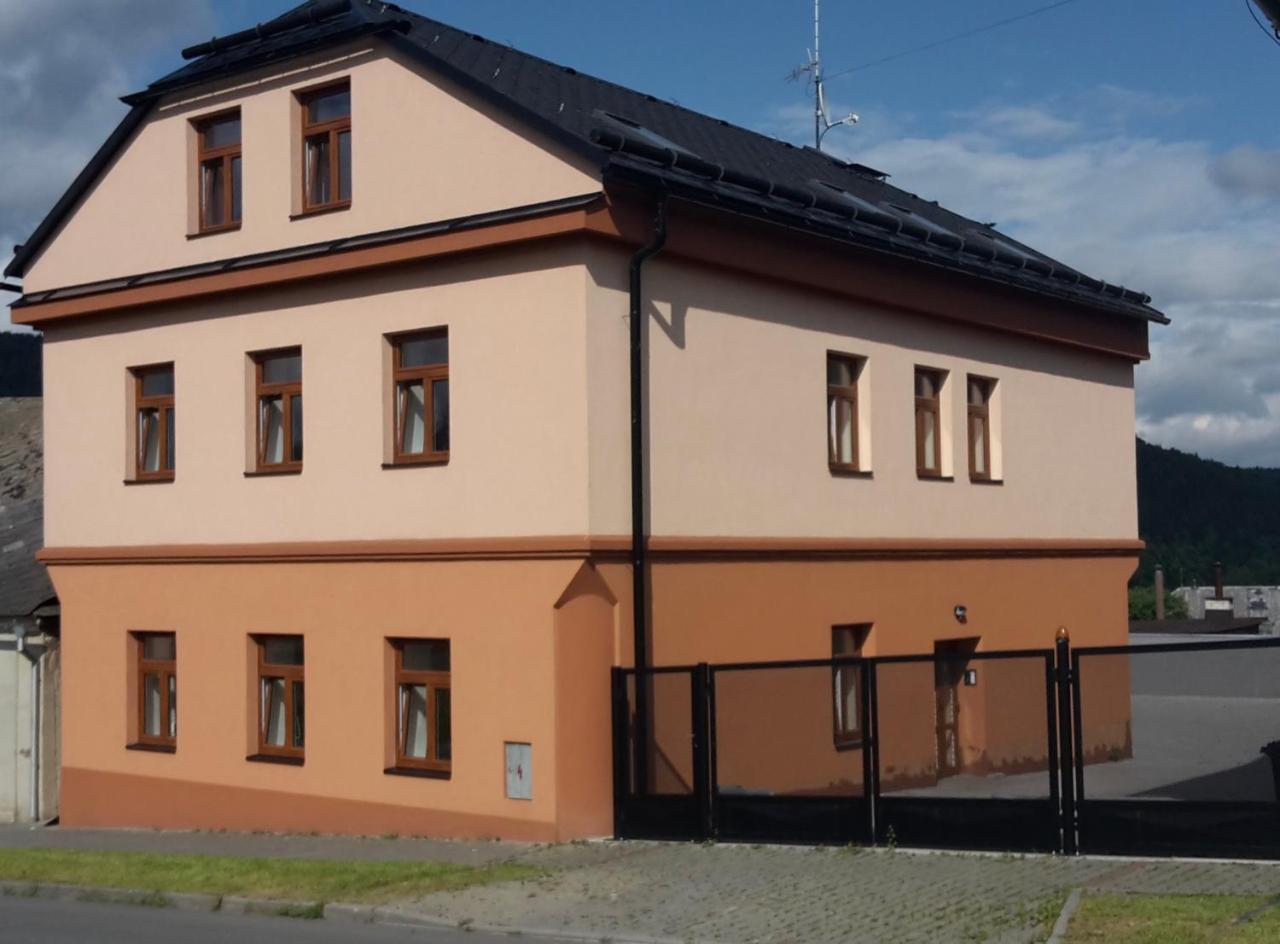 Apartmany Stone Vrbno pod Pradědem Dış mekan fotoğraf